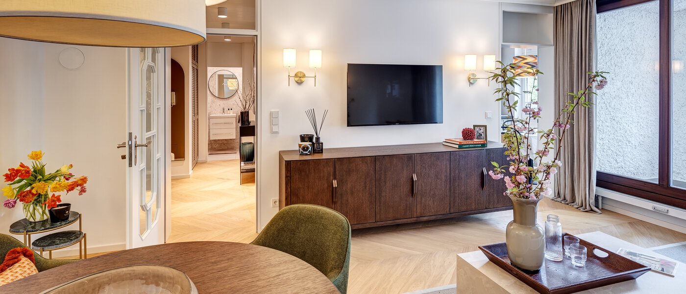 Lapos München Herzogpark 05 Nappali 13940