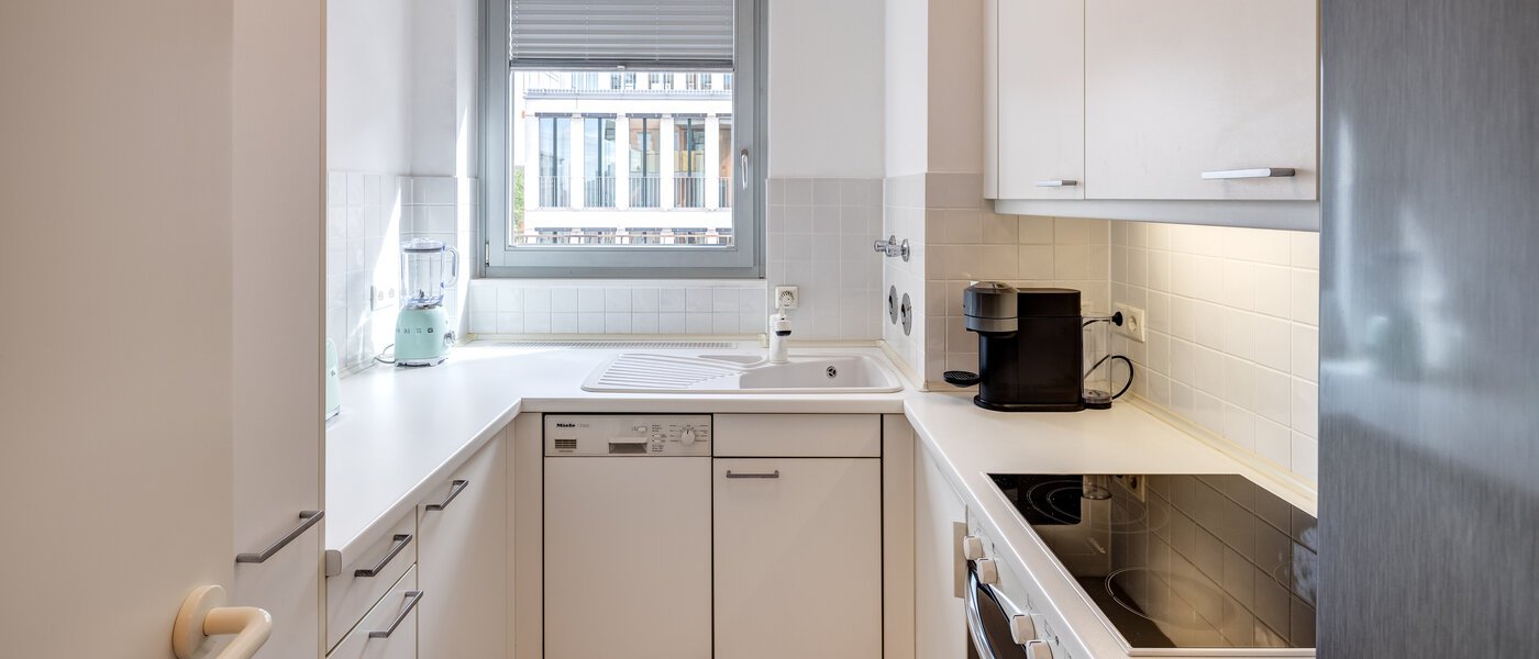 Lapos München Schwanthalerhöhe 01 Konyha 13943