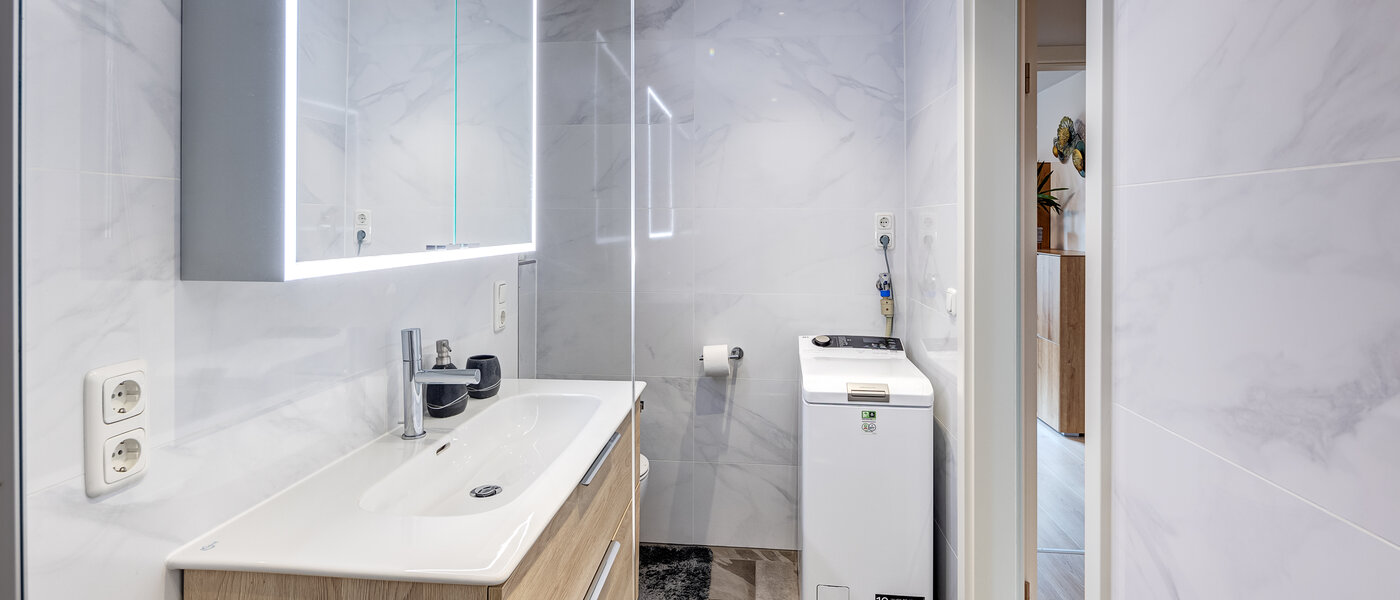 Flat Unterhaching 03 Baderom 13955