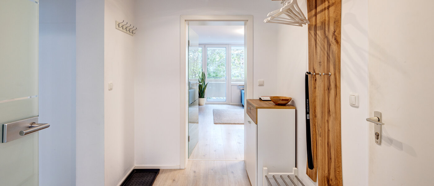 Flat Unterhaching 01 Korridor/gang 13955