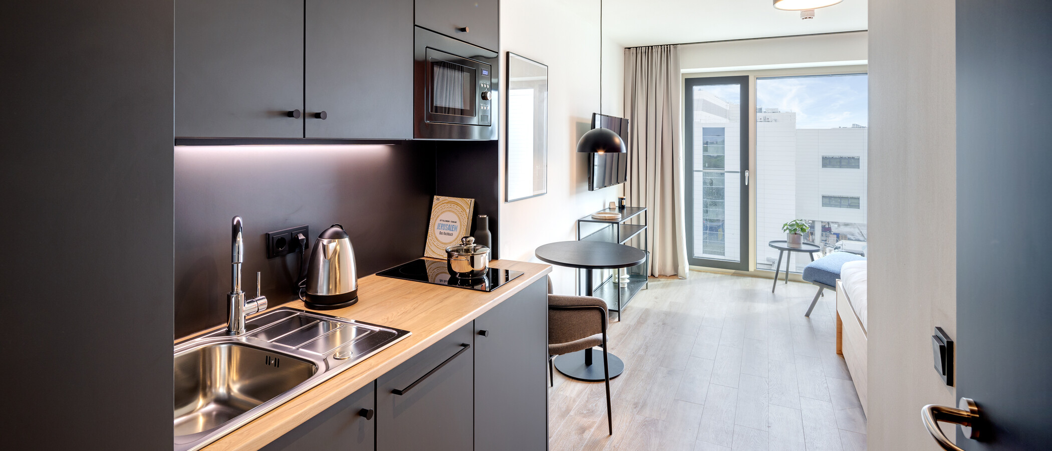 플랫 München Milbertshofen 01 주방 13958