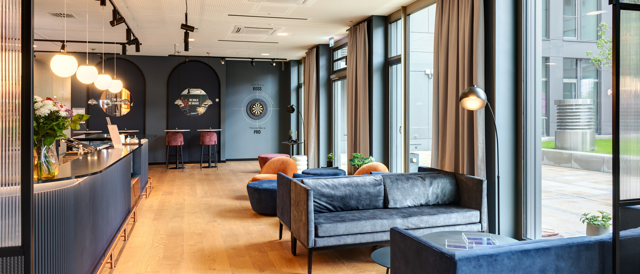 Platt München Milbertshofen 04 Lobby 13959