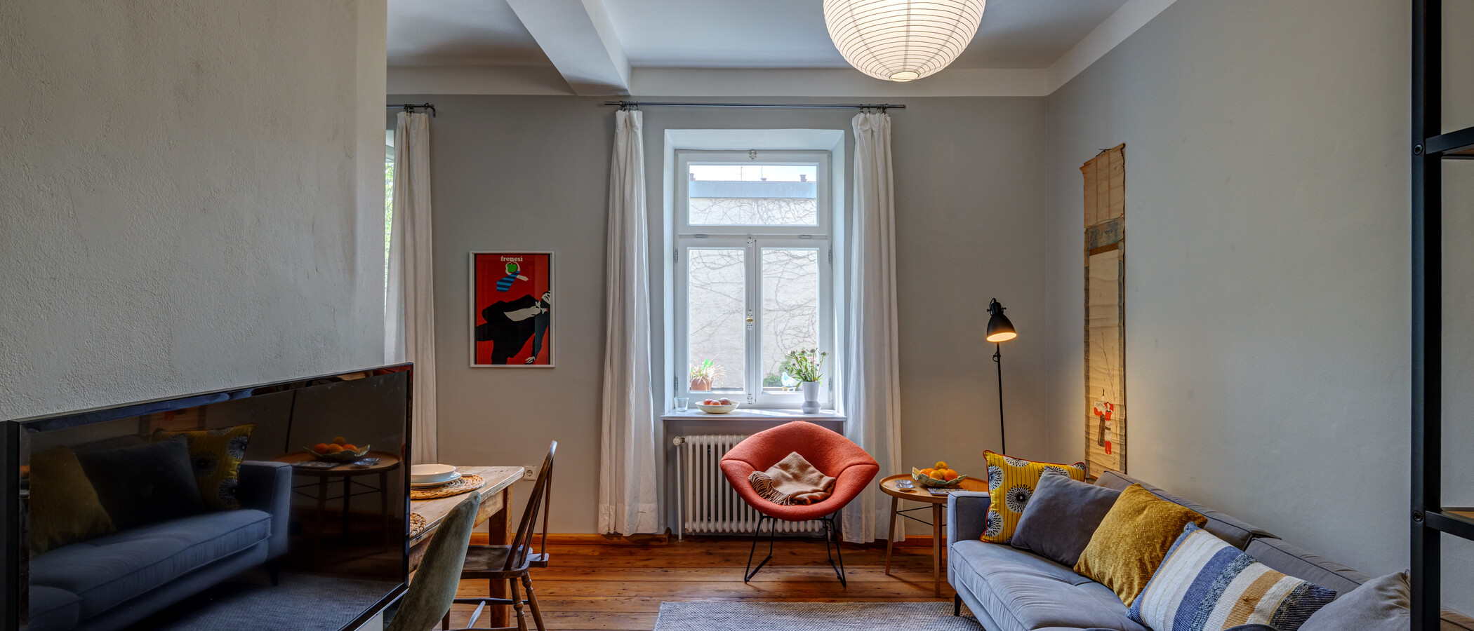 Ravna stran München Untergiesing 01 Dnevni prostor 13977