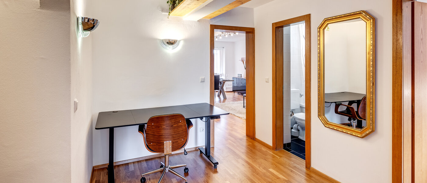 Płaski München Schwabing-West (rund um den Bonner Platz) 01 Korytarz/przejście 13991