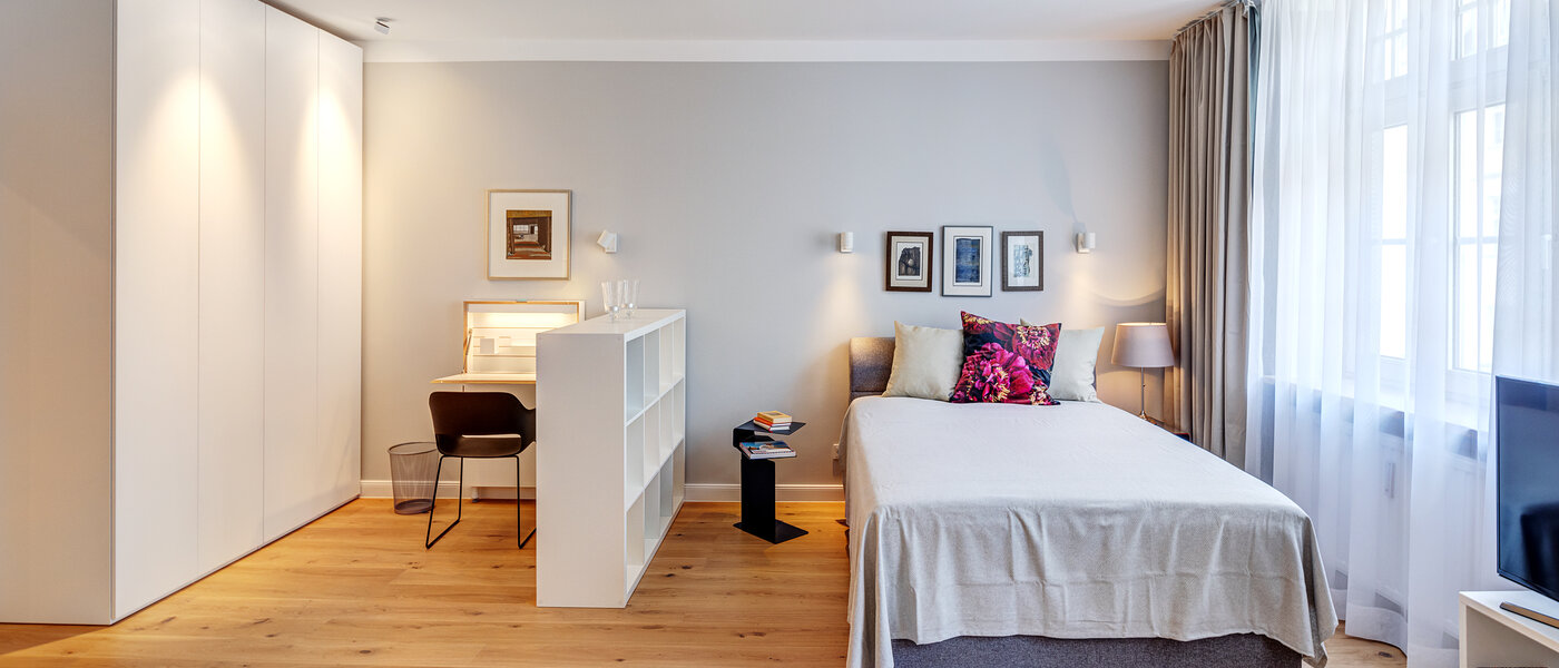 Ravna stran München Bogenhausen 03 Dnevni prostor 13999