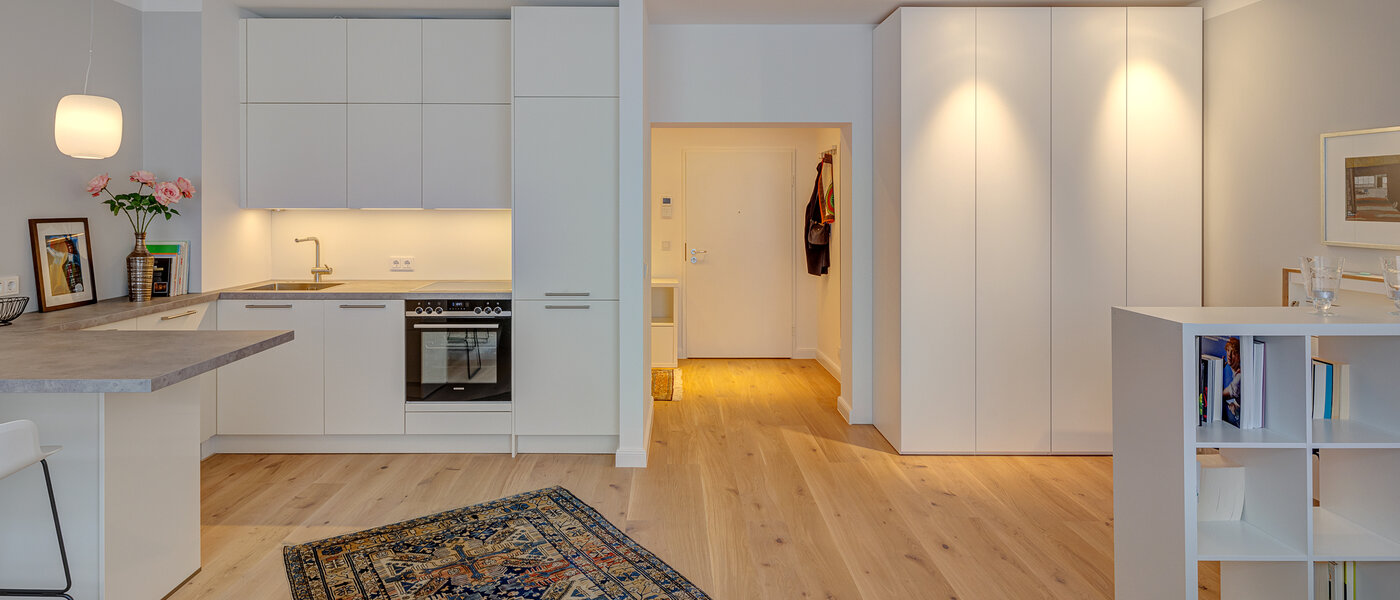 Ravna stran München Bogenhausen 05 Dnevni prostor 13999