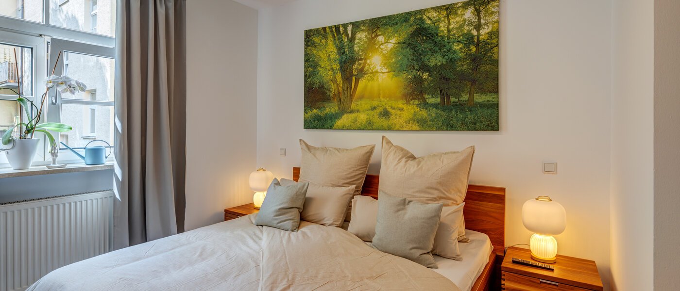 Ploché München Thalkirchen 01 Ložnice 14008