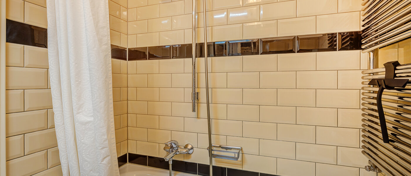 Lapos München Schwabing-West 04 Fürdőszoba 14029