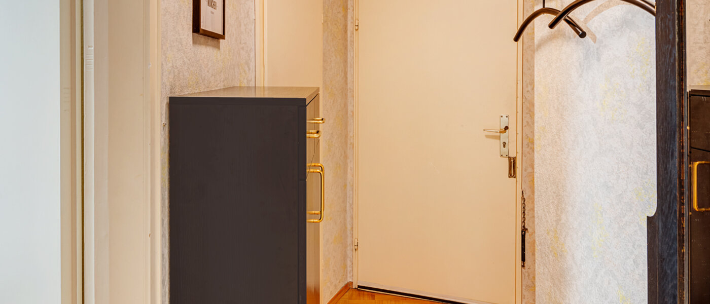 Lapos München Schwabing-West 01 Folyosó/folyosó 14029