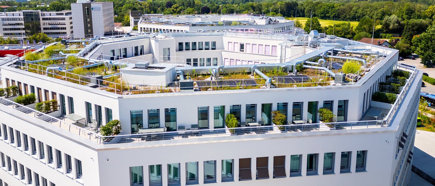 Flad Unterföhring 03 Tagterrasse 14030