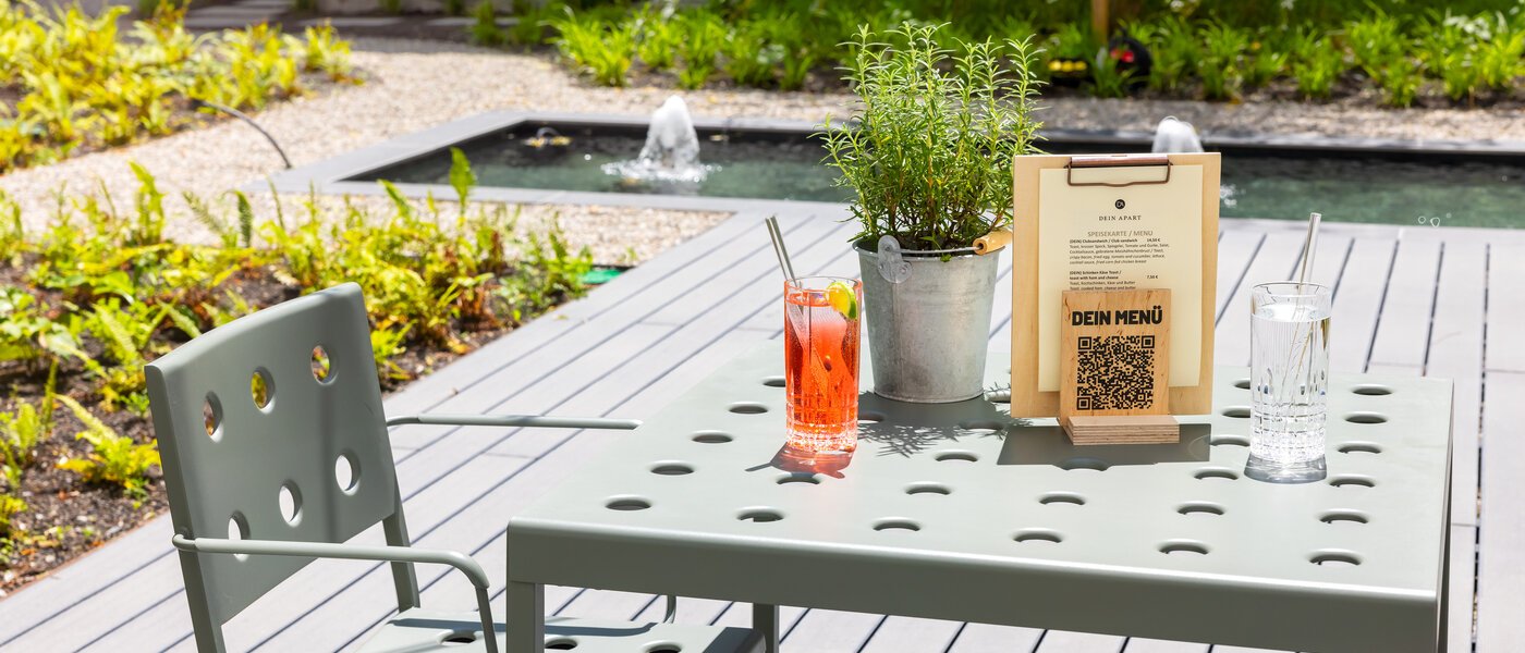 Flat Unterföhring 01 Indre gårdsplass 14031