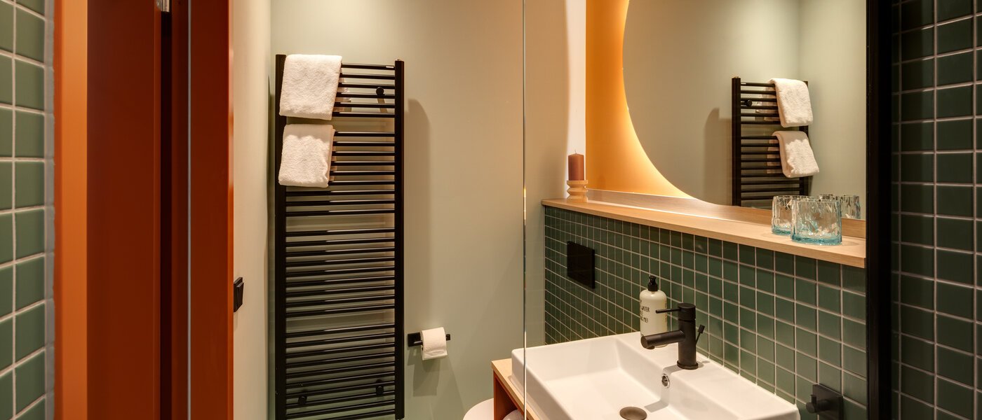 Płaski Unterföhring 02 Łazienka 14034