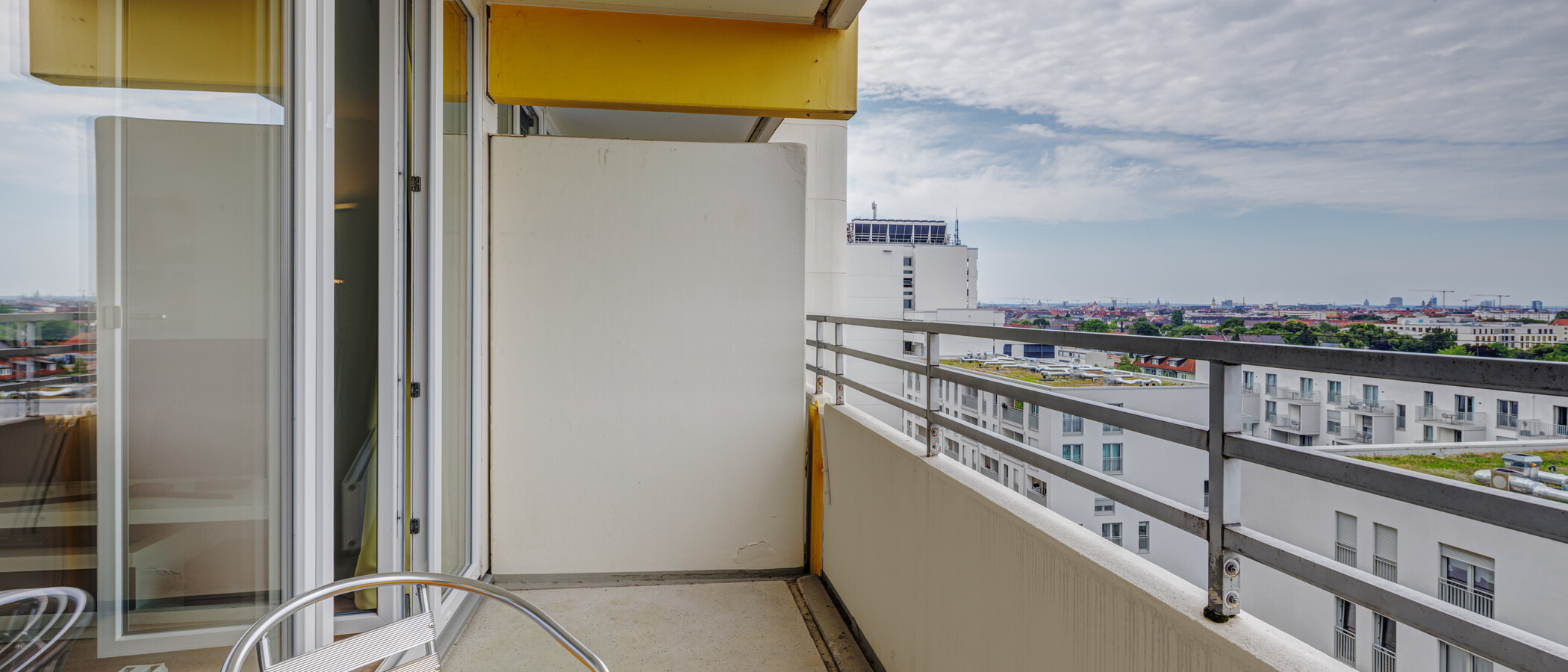 Ploché München Schwabing (rechts der Leopoldstraße) 02 Balkón 14071