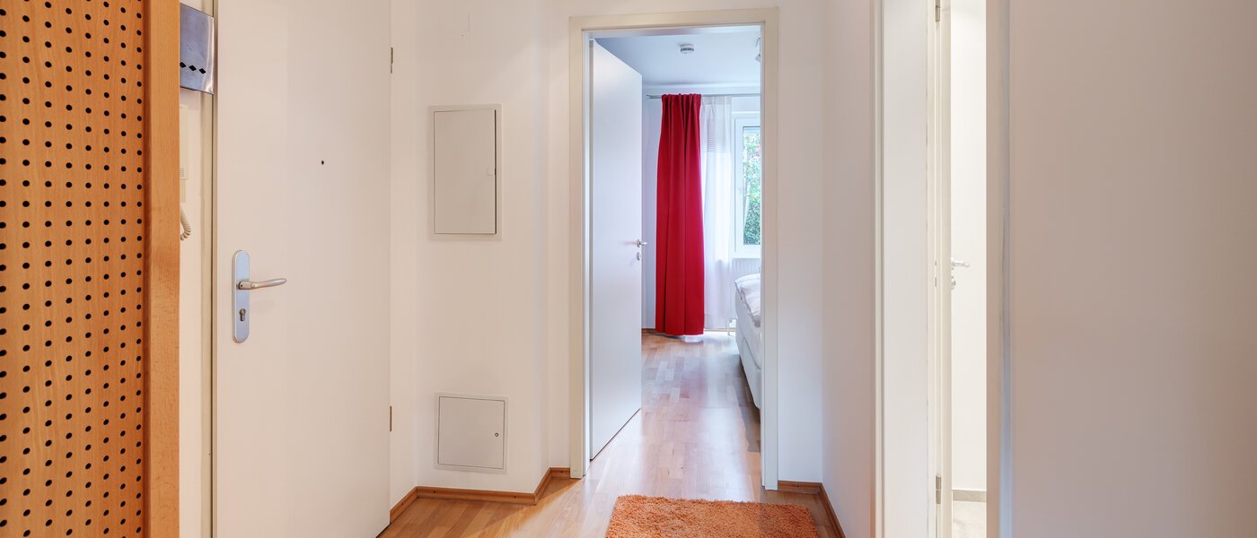 Flat München Daglfing 02 Korridor/gang 14078