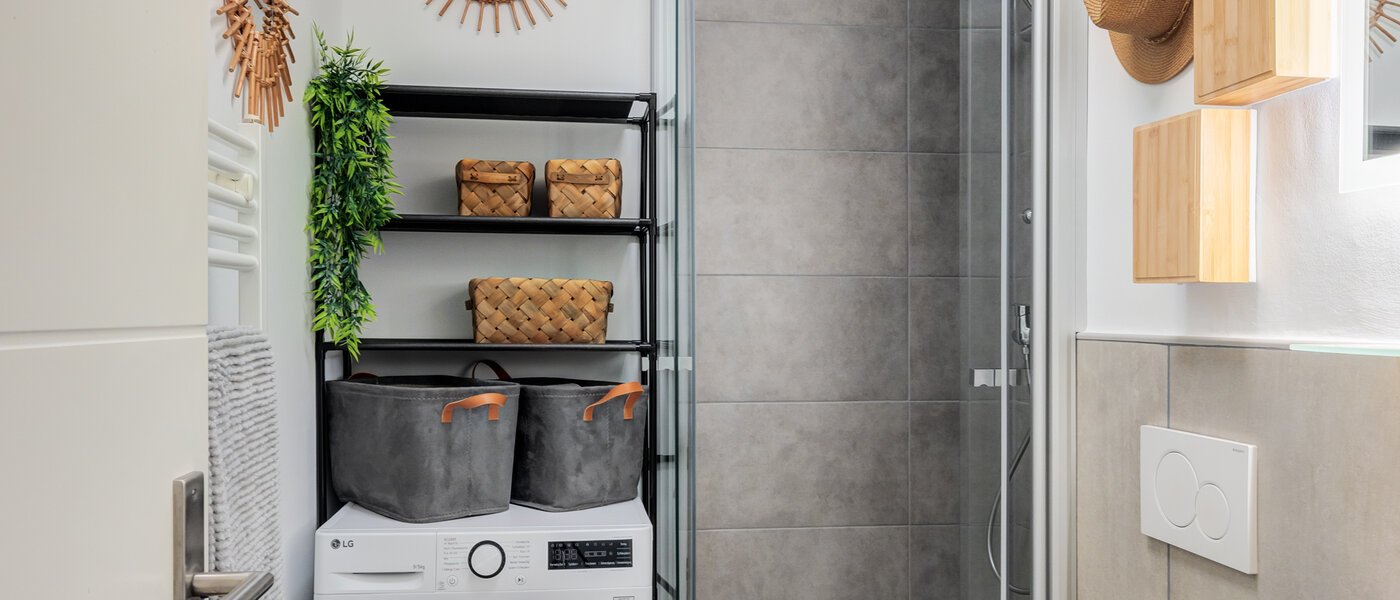 Ploché München Neufahrn b. Freising 01 Kúpeľňa 14081