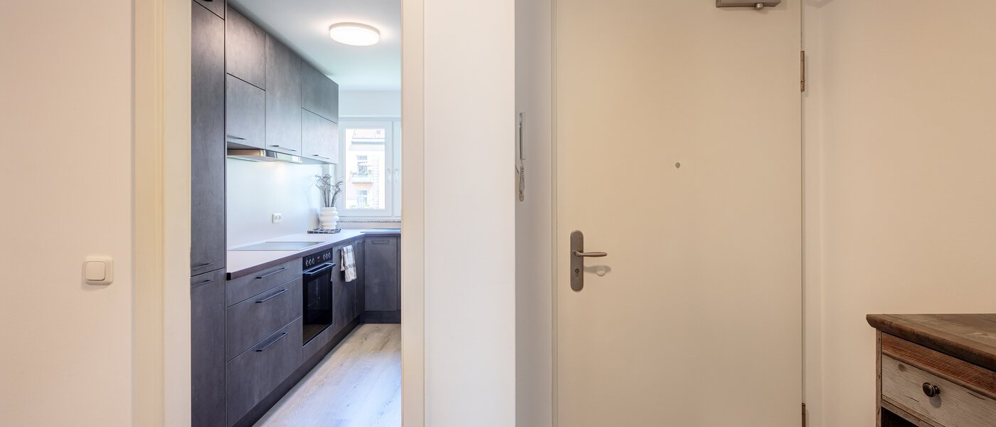 Flad München Neuhausen 05 Korridor/gang 14083