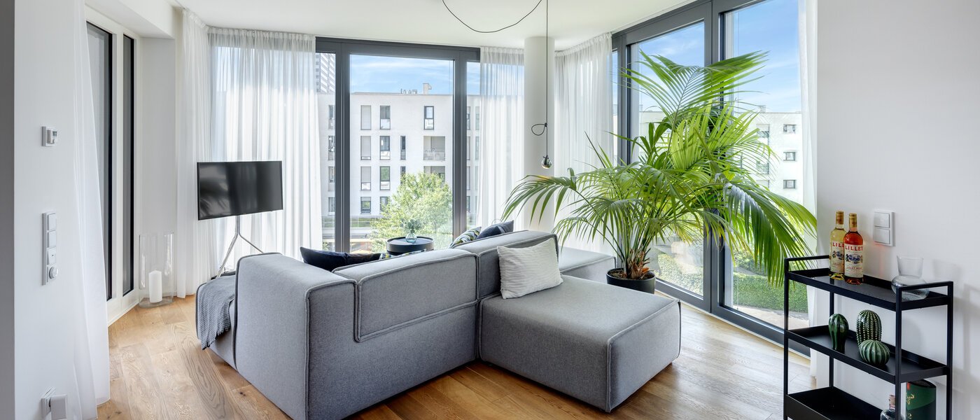 플랫 München Obersendling 01 거실 공간 14091
