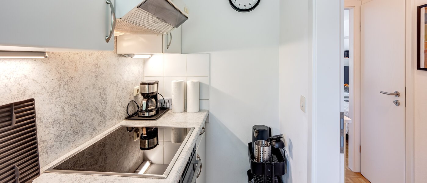 Lapos München Maxvorstadt - Westen 01 Konyha 14102