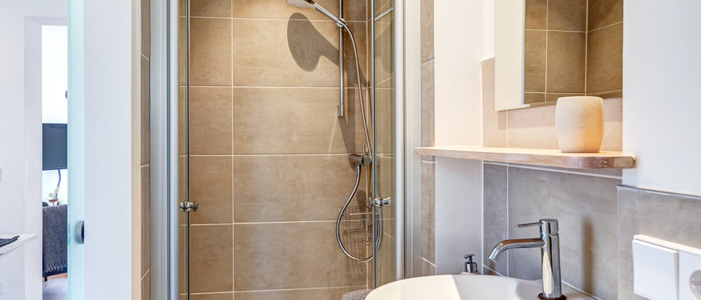 Ploché München Forstenried 01 Kúpeľňa 14103