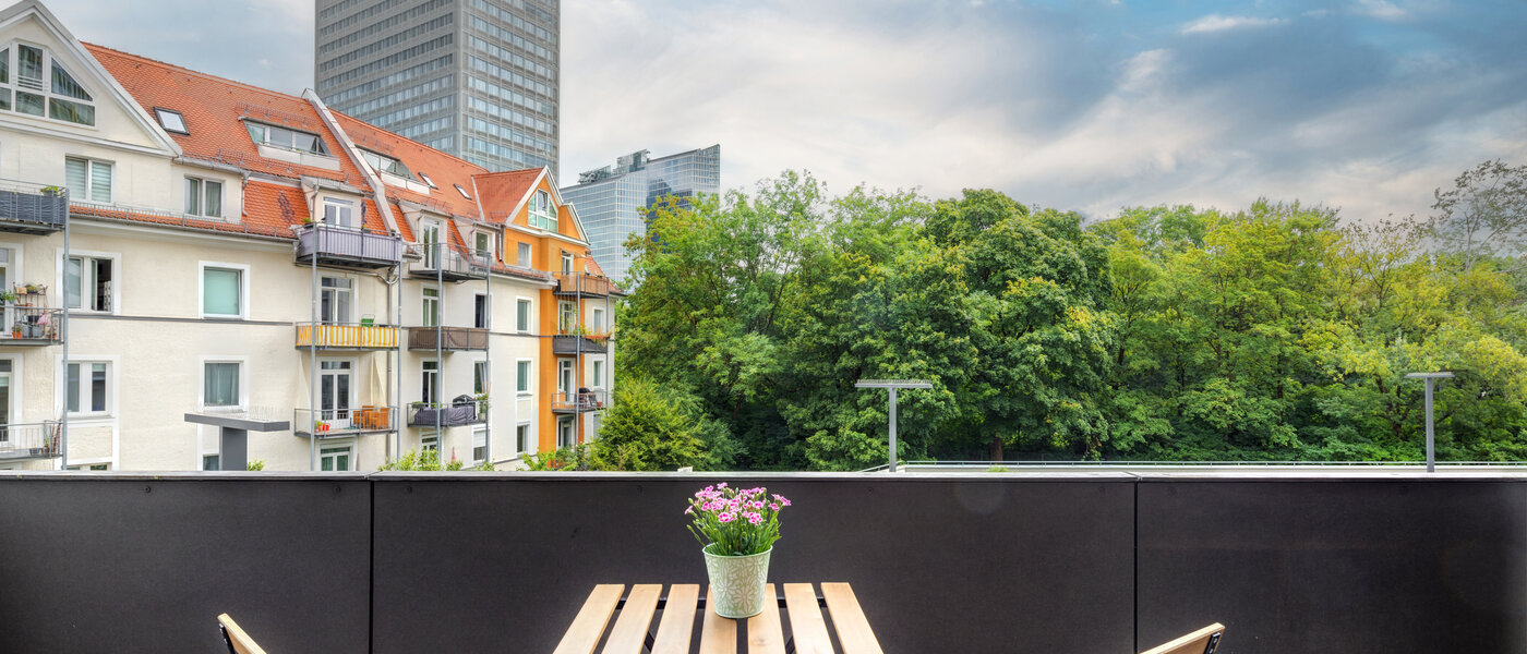 Platt München Schwabing 02 Balkong 14107