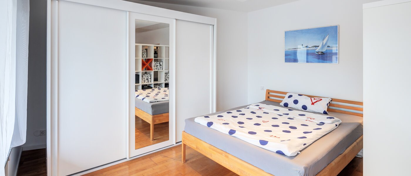 Ravna stran München Forstenried 01 Prostor za spanje 14109