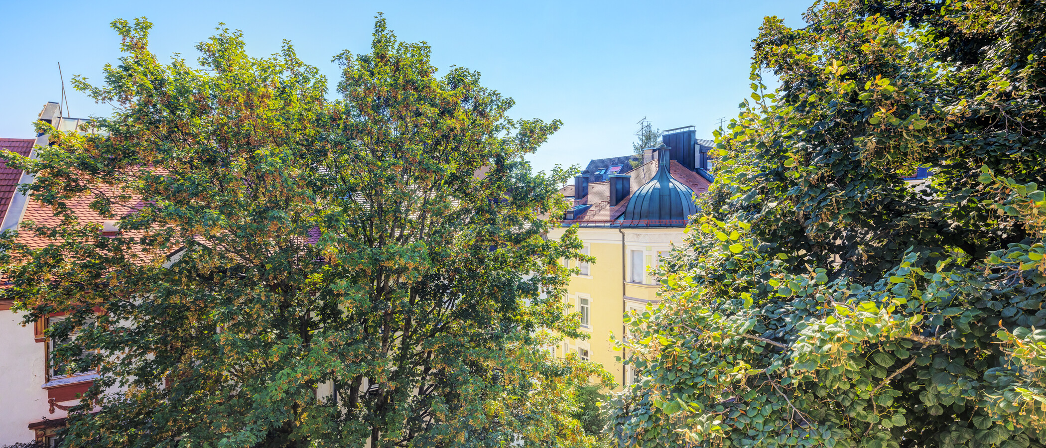 Podkrovný byt München Neuhausen 01 Zobraziť 14119