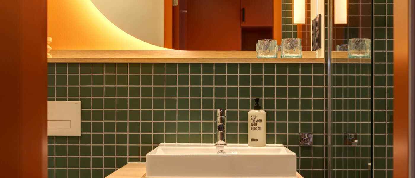 Плоский Unterföhring 01 Ванна кімната 14131