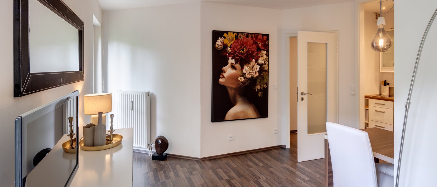 Ravna stran München Schwabing-Nord (zw. Belgrad- & Leopoldstraße) 04 Dnevni prostor 14138