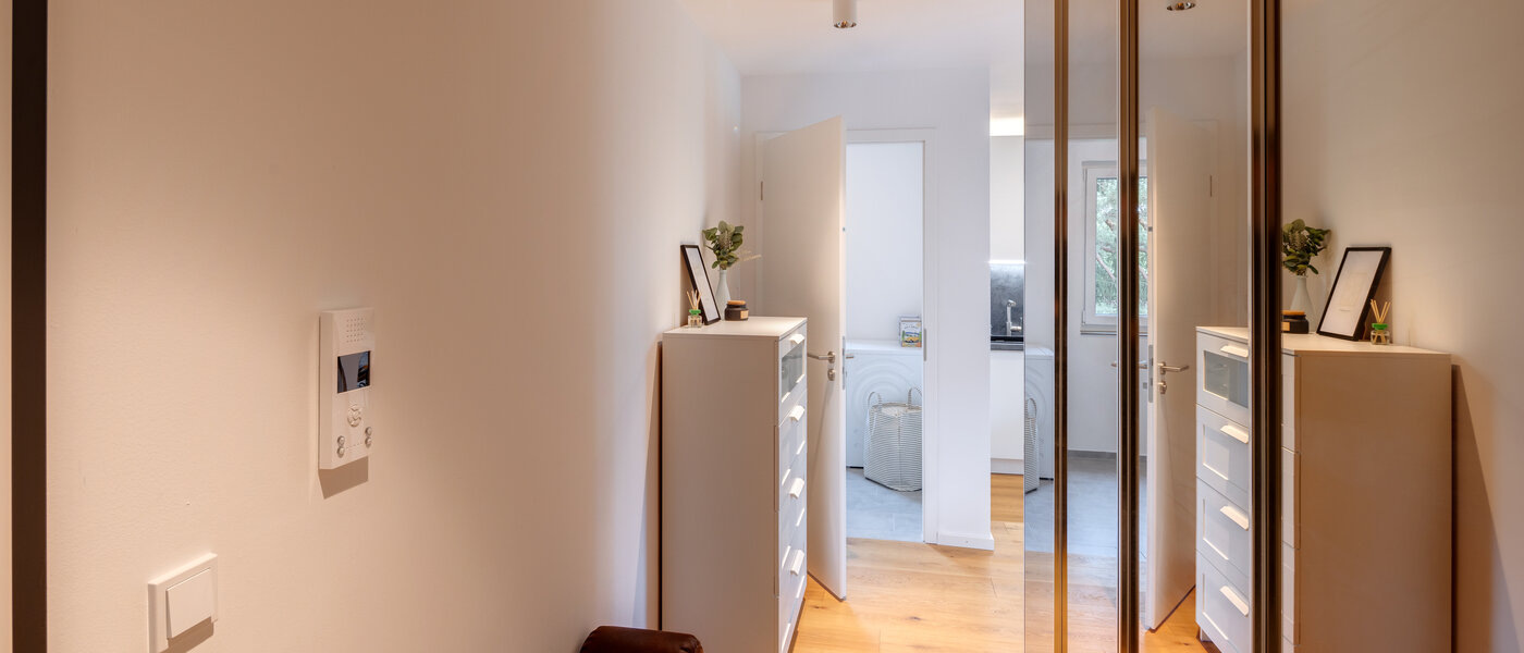 Плосък Ottobrunn 02 Коридор/ коридор 14140