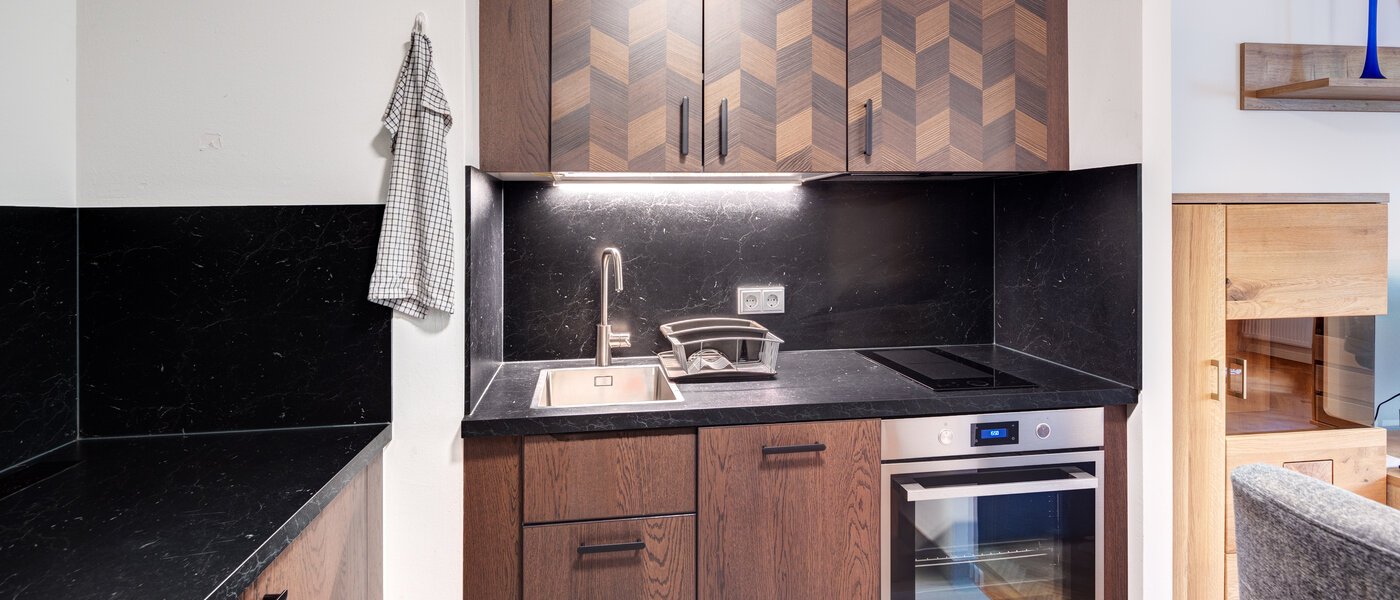 Ploché München Maxvorstadt - Rund um den Josephplatz 01 Kuchyně 14151