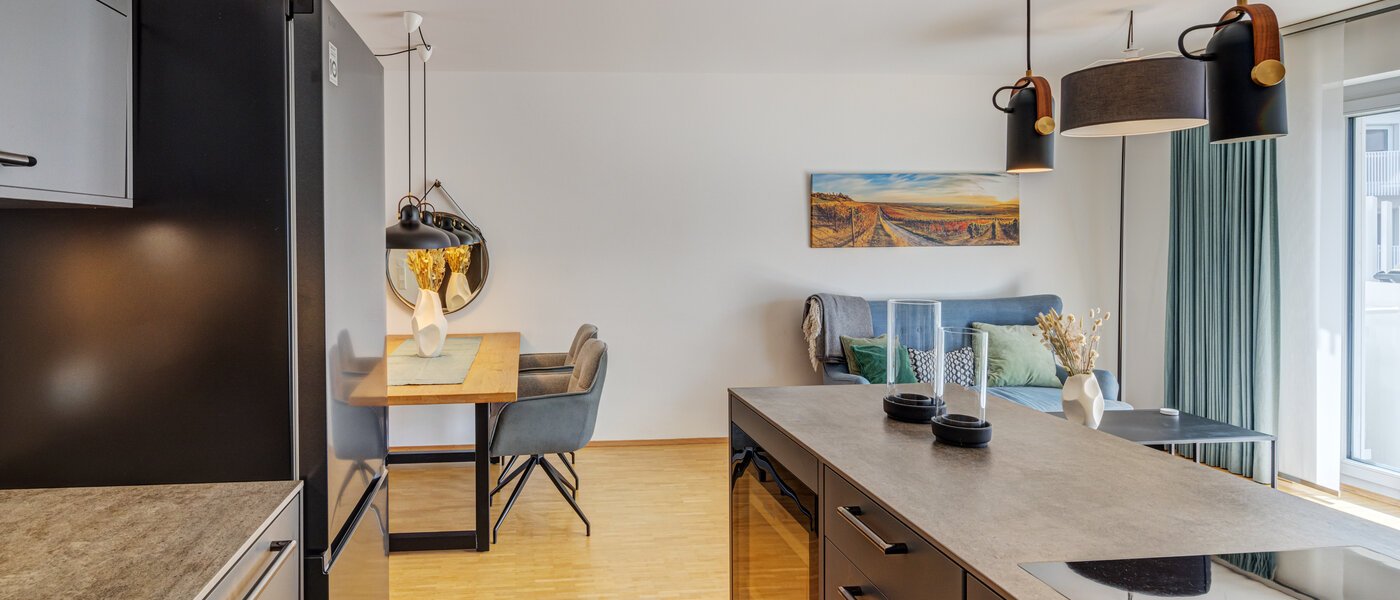 Flad München Neuperlach 01 Køkken 14160