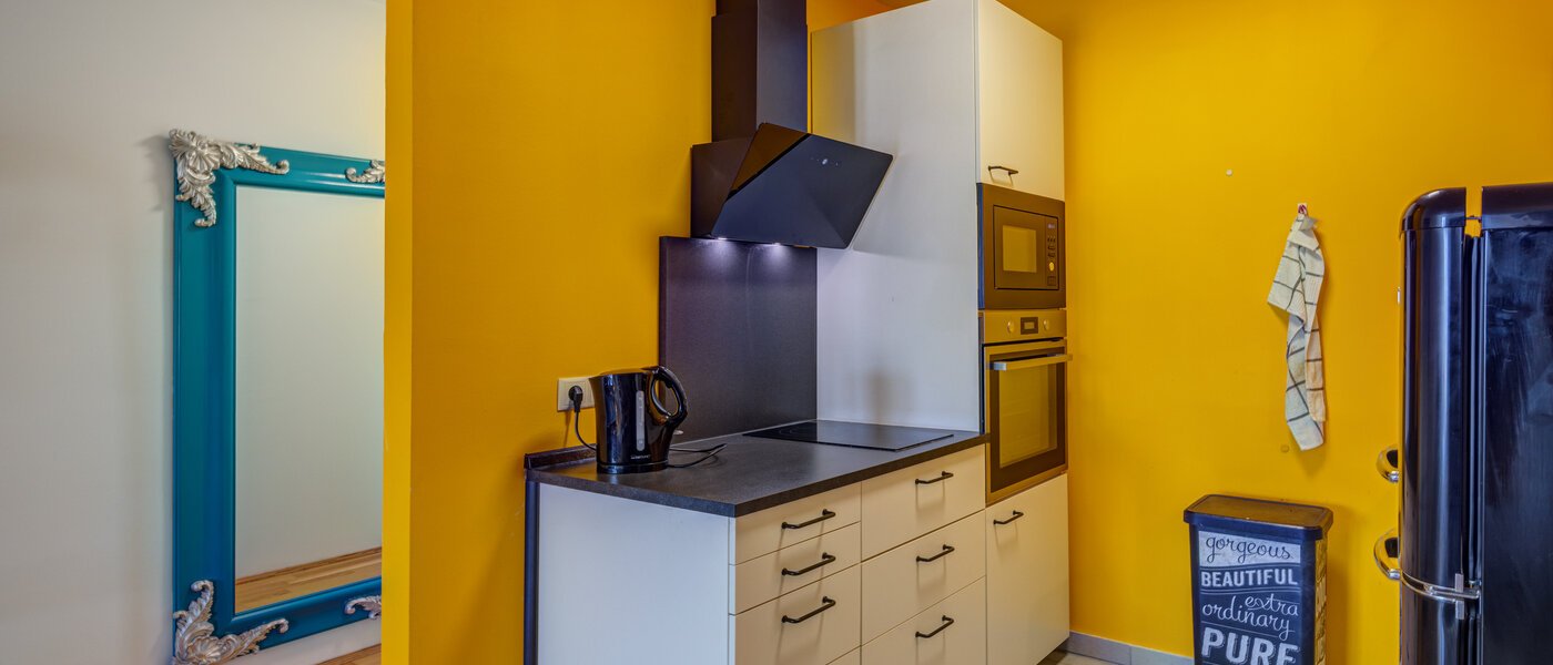 Lapos München Obersendling 01 Konyha 14169