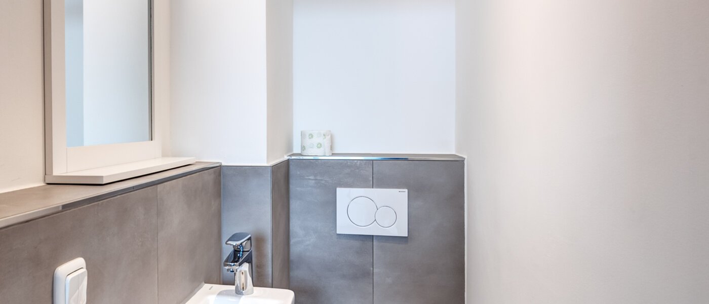 Řadový dům v centru města Germering 01 WC pro hosty 14170