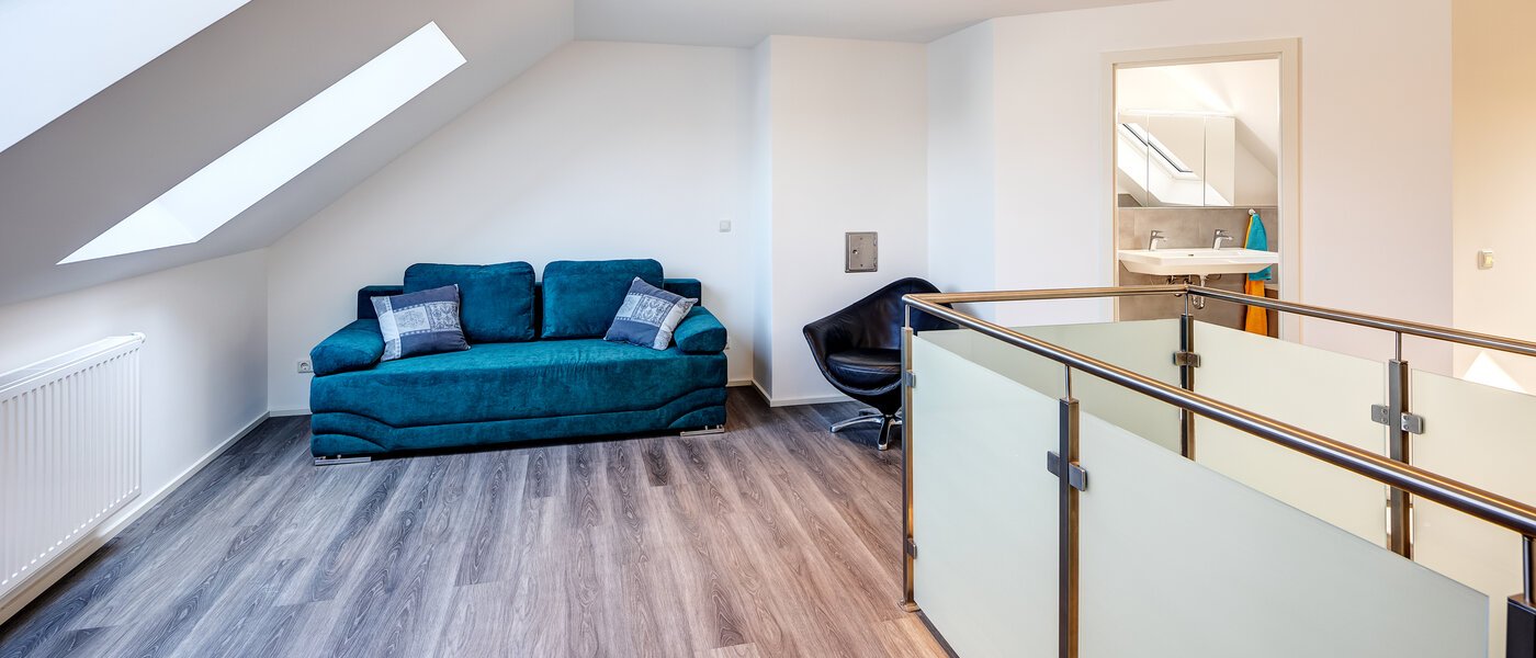 Řadový dům v centru města Germering 02 Pracovna/pokoj pro hosty 14170