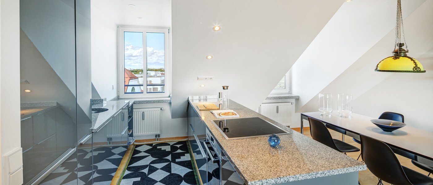 Mansardă plată München Bogenhausen 01 Bucătărie 14171
