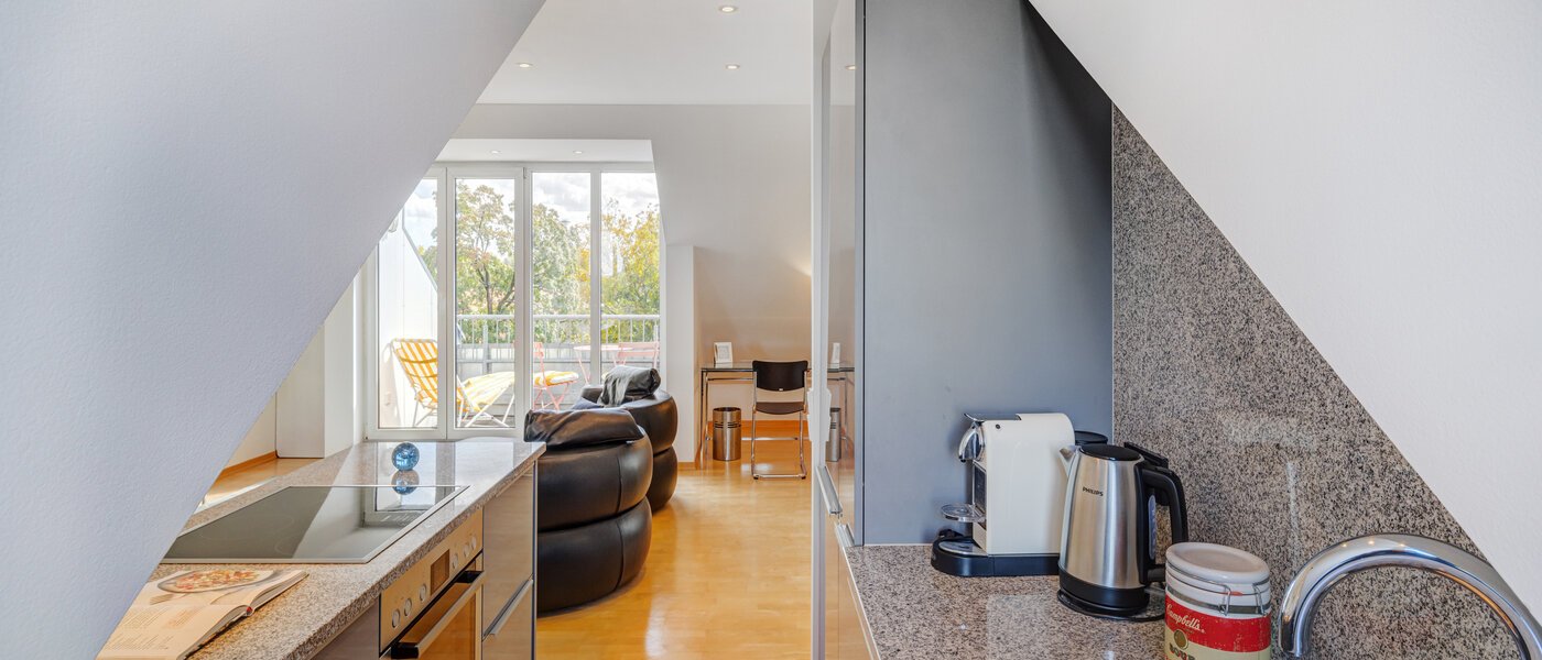 Mansardă plată München Bogenhausen 02 Bucătărie 14171
