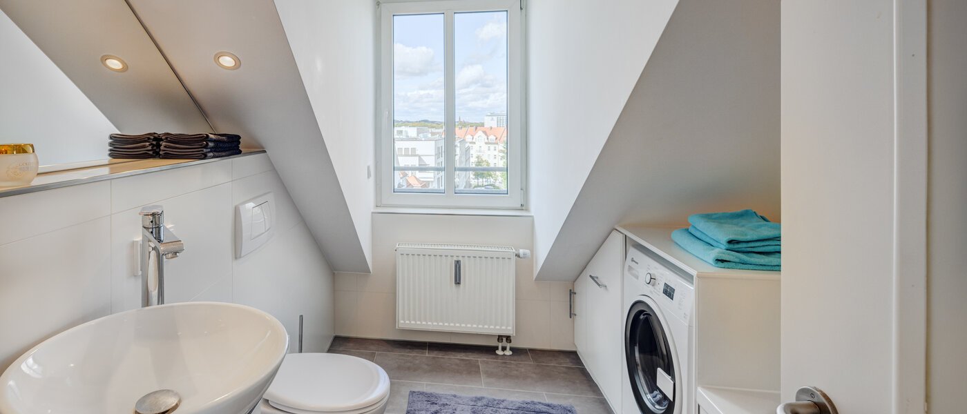 Mansardă plată München Bogenhausen 01 Baie 14171