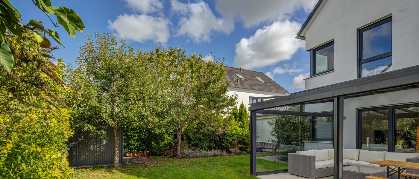 Fritliggende hus Olching 03 Have 14179