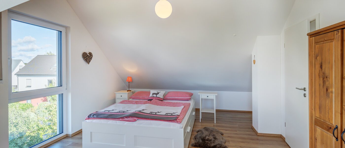 Fritliggende hus Olching 01 2. soveværelse 14179