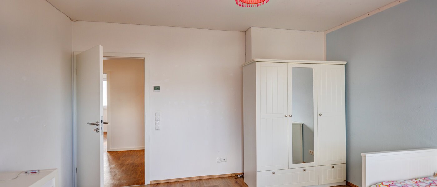 Fritliggende hus Olching 02 1. Børneværelse 14179