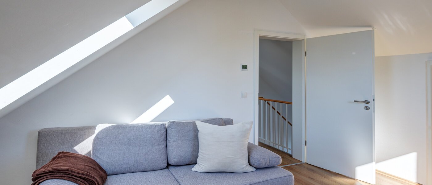 Fritliggende hus Olching 01 Gæsteværelse 14179