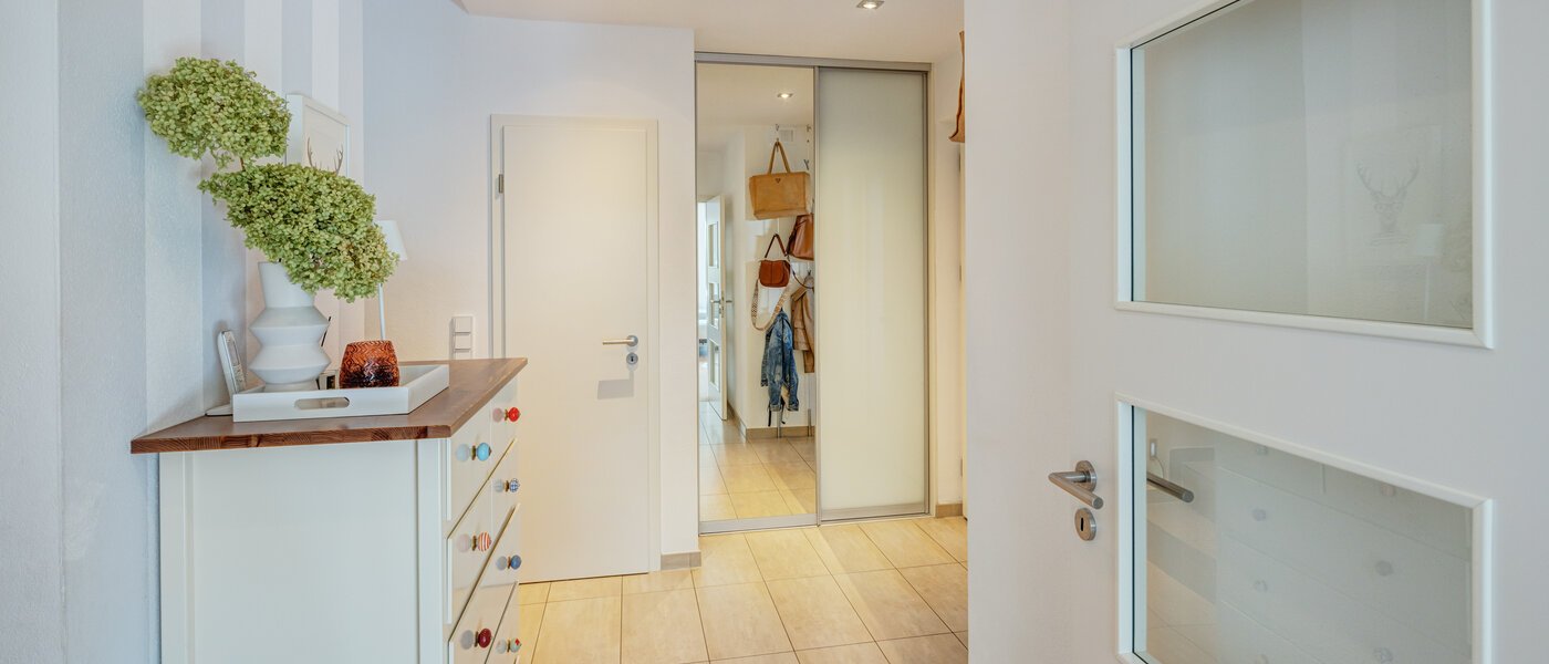 Двуетажна къща Ottobrunn 05 Коридор/ коридор 14180