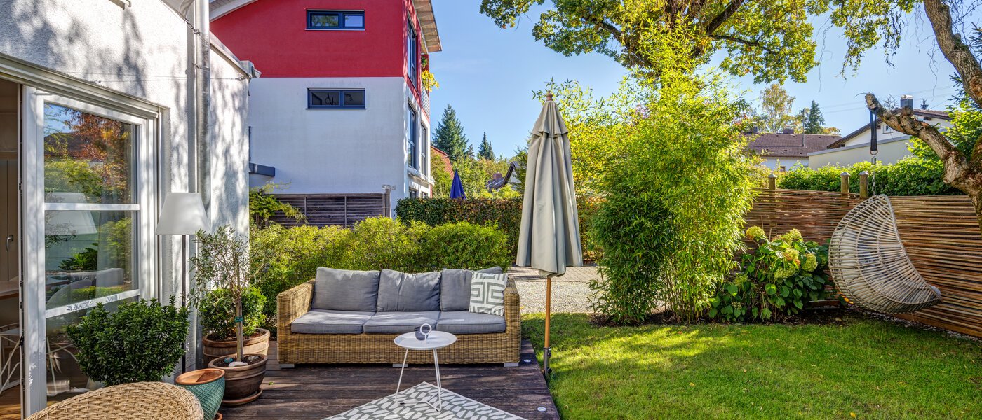 Двуетажна къща Ottobrunn 03 Тераса 14180