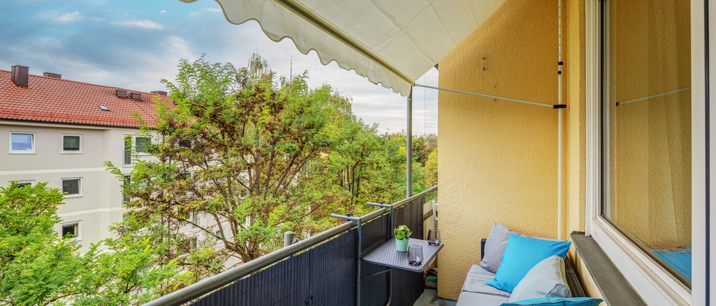 Lapos München Schwabing-West 01 Loggia 14190