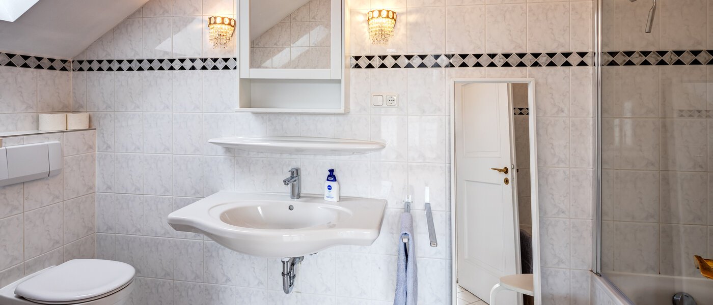 Σπίτι Berg am Starnberger See 02 1ο μπάνιο 14208