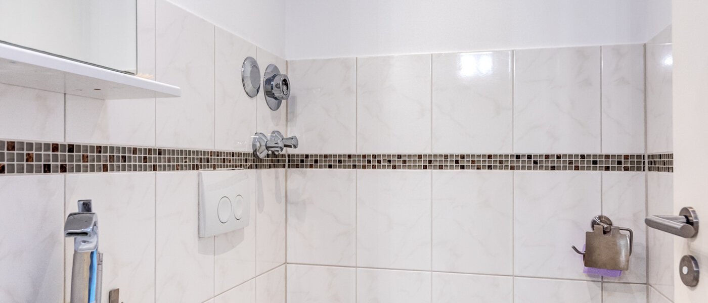 Плоский München Ramersdorf 01 роздільний туалет 14218