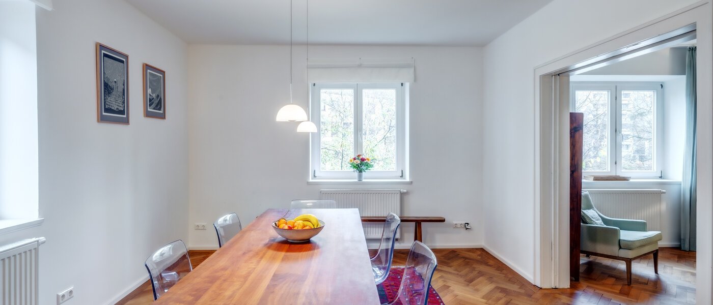 Ravna stran München Bogenhausen 02 Jedilnica 14241