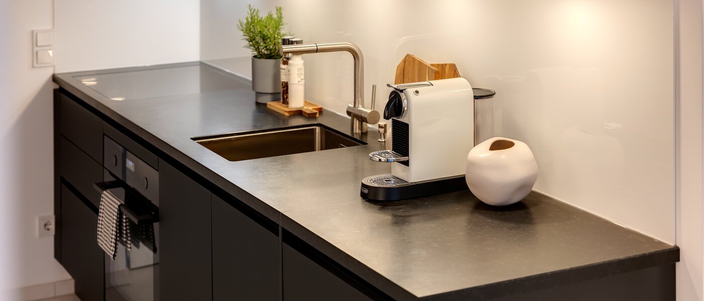 Ravna stran München Au 02 Kuhinja 14250