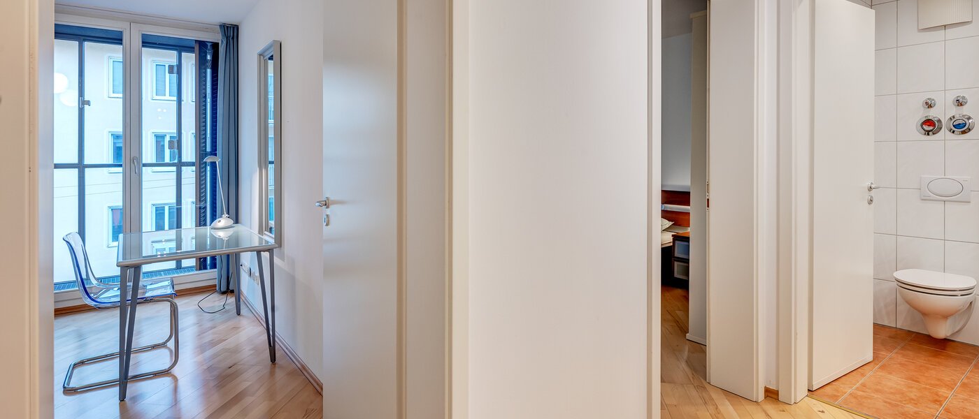 플랫 München Schwabing 04 복도/복도 14257