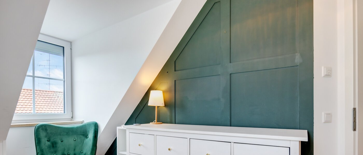 Таванско помещение München Fasangarten 03 2-ра спалня 14268